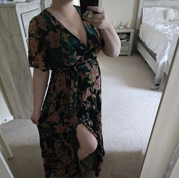 Baltic born Uma velvet maxi dress green floral Large - Picture 9 of 12